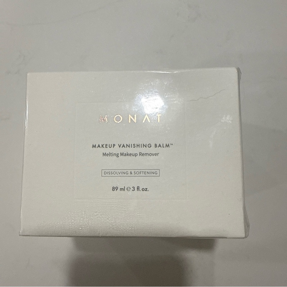 Monat Makeup Vanishing Balm